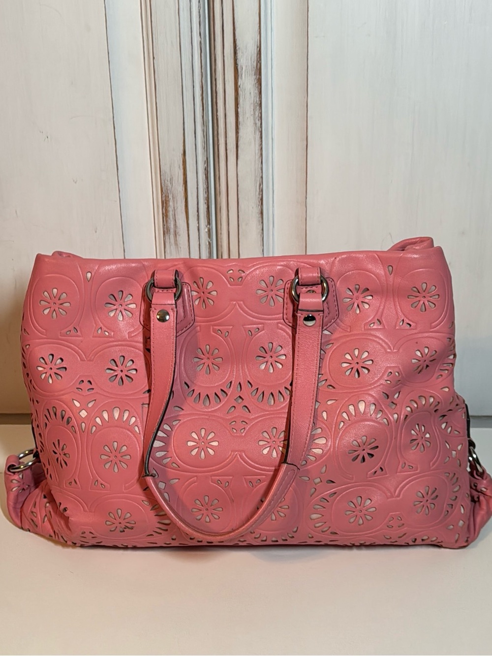 Coach Pink Leather Laser-Cut Floral Eyelet Carryall Shoulder Bag - Picture 3 of 10